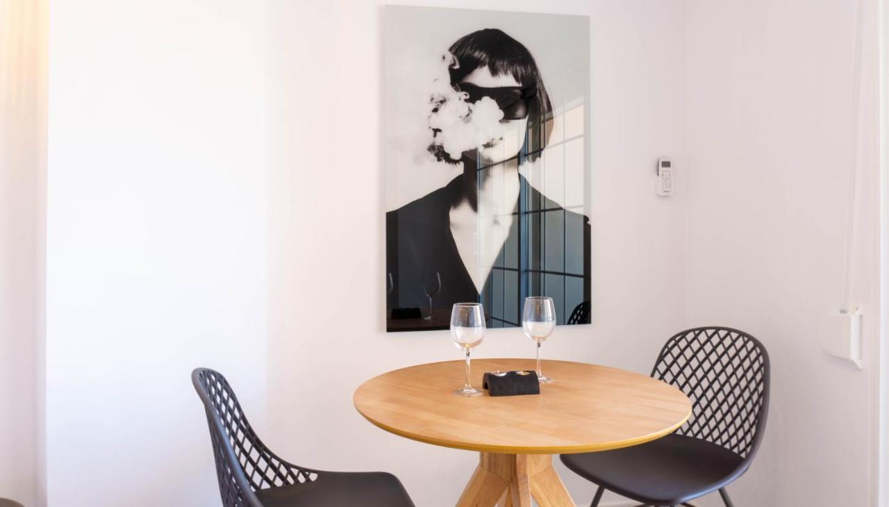 Apartment Carihuela Beach Malaga Торремолинос Экстерьер фото